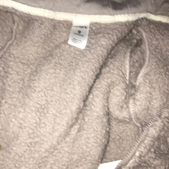 Fuzzy jacket - Picture 2 of 2